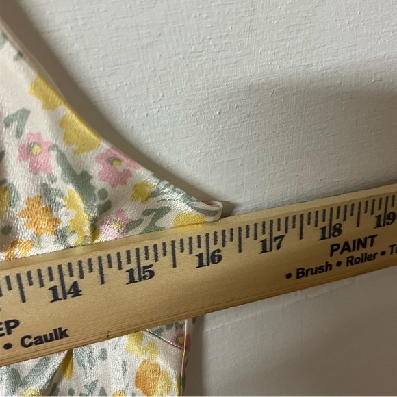 Rails Mina Summer Meadow Dress Size Medium Floral Summer Wedding Guest Romantic - Picture 8 of 10